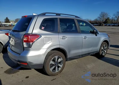 2017 Subaru Forester 2.5I z USA, uszkodzony, nr VIN JF2SJABC2HH478891